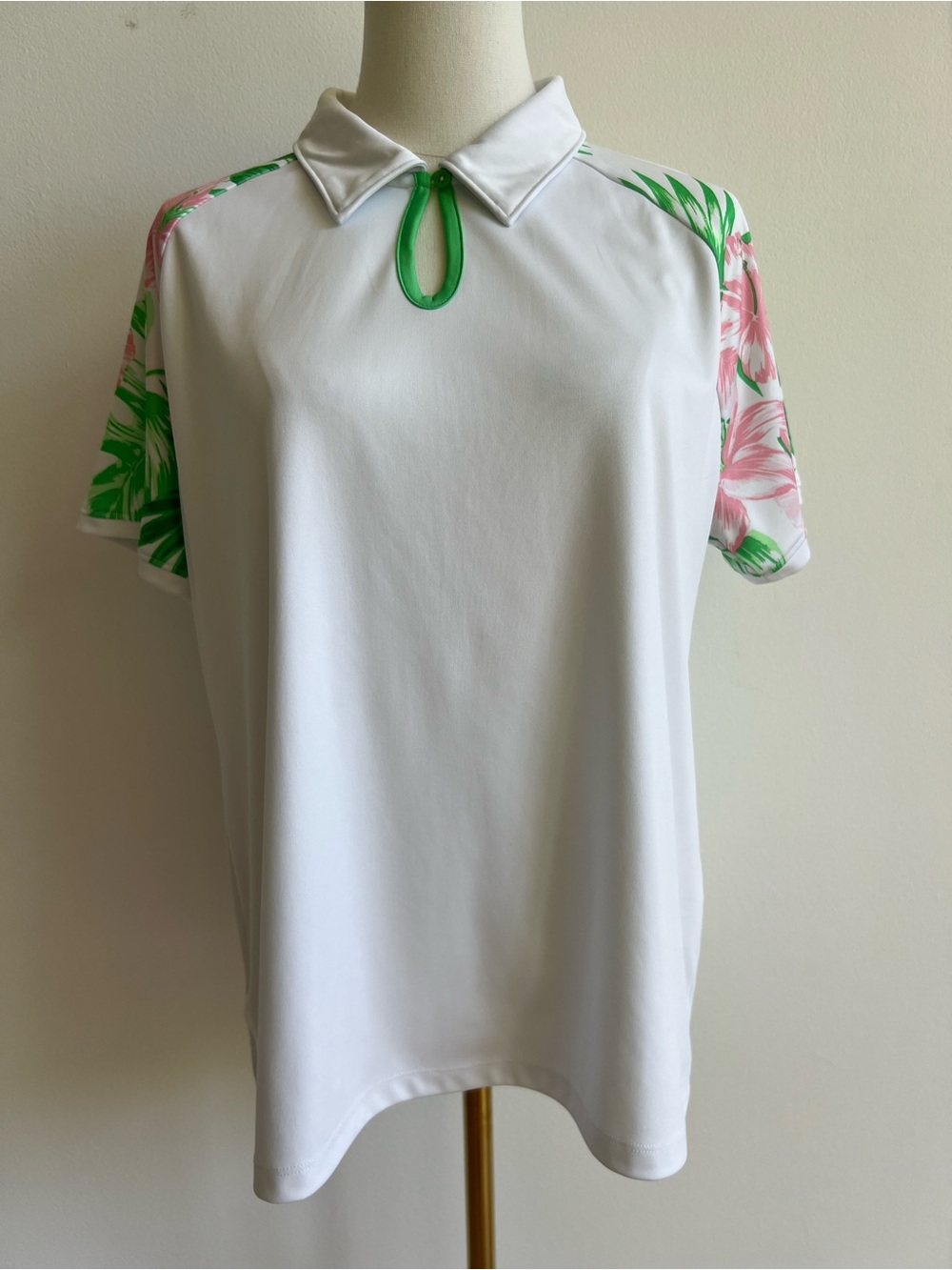 IZOD Golf Women’s XL Keyhole Polo Shirt Tropical Floral Pink Green Performance